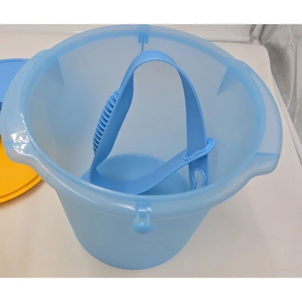 Vtg Tupperware Jumbo Containers 2 Harvest Yellow Blue Lids 5L Cottagecore